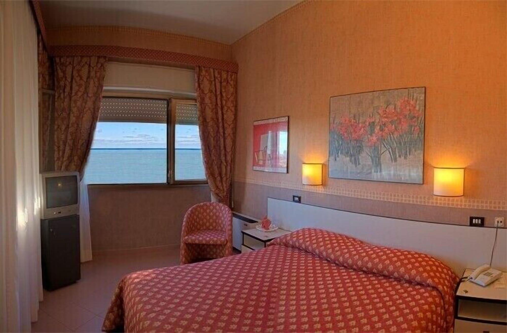 Hotel Vittoria Trapani Zewnętrze zdjęcie